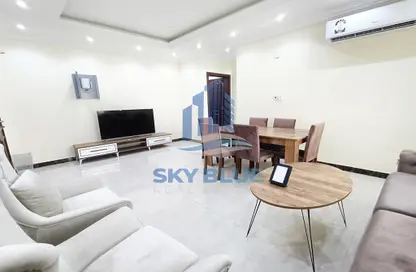 Apartment - 2 Bedrooms - 2 Bathrooms for rent in Al Mansoura - Al Mansoura - Doha
