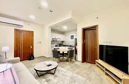 Hotel Apartments - 1 Bedroom - 2 Bathrooms for rent in Tadmur Street - Old Airport Road - Doha