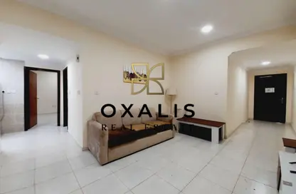 Apartment - 1 Bedroom - 1 Bathroom for rent in Umm Ghwailina Comm - Umm Ghuwalina - Umm Ghuwailina - Doha