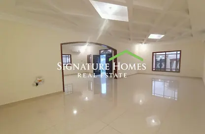 Villa - 7 Bedrooms - 7 Bathrooms for rent in Al Thumama - Al Thumama - Doha