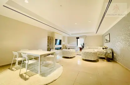 Apartment - 1 Bedroom - 1 Bathroom for rent in Viva West - Viva Bahriyah - The Pearl Island - Doha