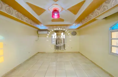 Apartment - Studio - 1 Bathroom for rent in Al Duhail - Doha