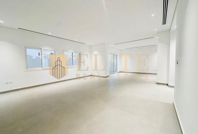 982939 - Property Main Image