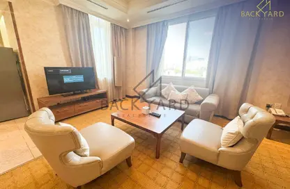 Apartment - 1 Bedroom - 2 Bathrooms for rent in Al Sadd Road - Al Sadd - Doha