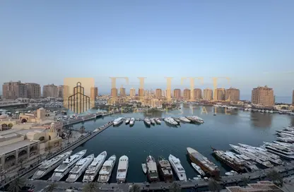 Apartment - 3 Bedrooms - 3 Bathrooms for rent in West Porto Drive - Porto Arabia - The Pearl Island - Doha