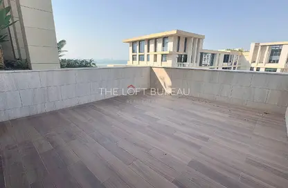 Duplex - 4 Bedrooms - 6 Bathrooms for sale in Gewan Island - The Pearl Island - Doha