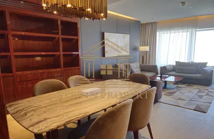 Apartment - 3 Bedrooms - 4 Bathrooms for rent in Tower 2 - The Gate Mall - West Bay - Doha