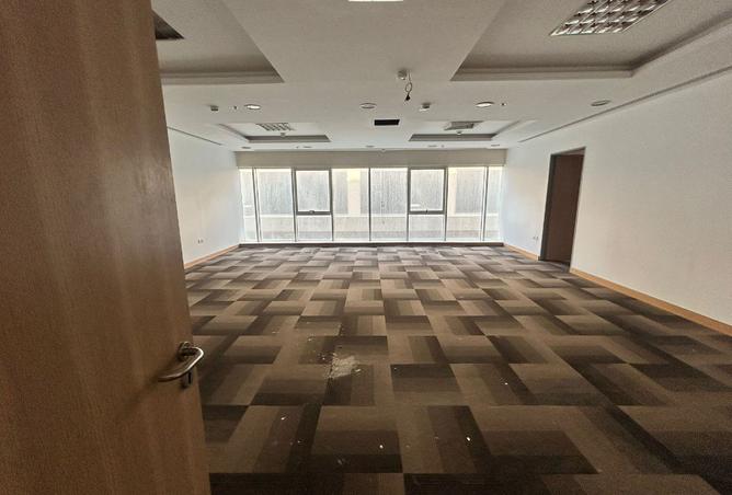955894 - Property Main Image