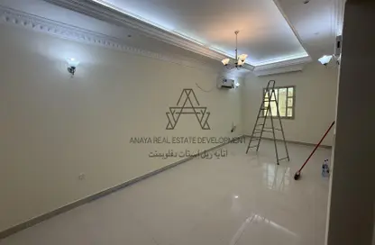 Apartment - 2 Bedrooms - 2 Bathrooms for rent in Al Mansoura - Al Mansoura - Doha