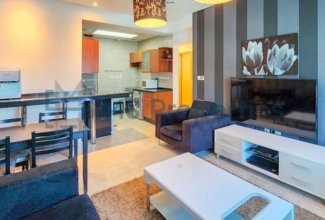 967933 - Property Main Image