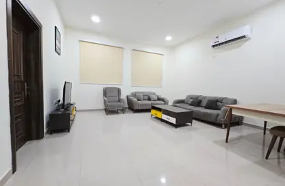 فيلا - 2 غرف نوم - 2 حمامات للايجار في الثمامة - الثمامة - الدوحة