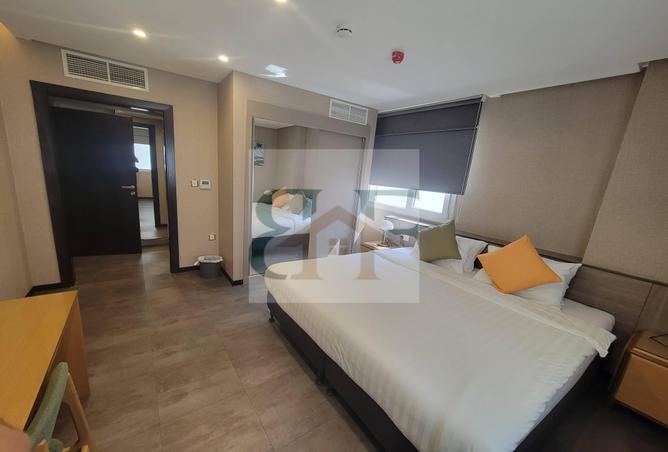 945282 - Property Main Image