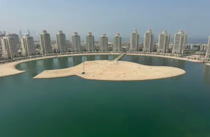 Penthouse - 5 Bedrooms - 7 Bathrooms for sale in Viva West - Viva Bahriyah - The Pearl Island - Doha