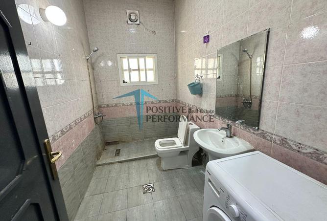 1004092 - Property Image 2