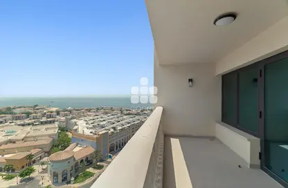 Apartment - 1 Bedroom - 2 Bathrooms for rent in Tower 23 - Porto Arabia - The Pearl Island - Doha