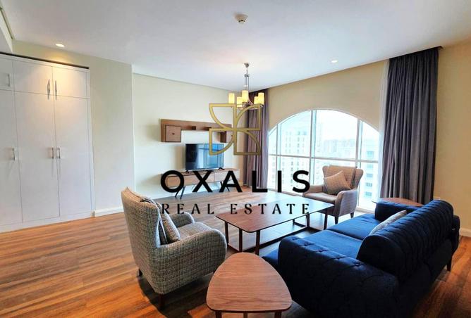 988478 - Property Main Image