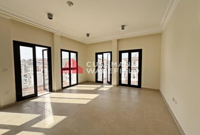 Apartment - 3 Bedrooms - 3 Bathrooms for rent in Qanat Quartier - The Pearl Island - Doha