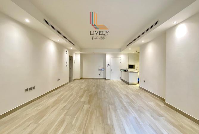 1000940 - Property Image 2