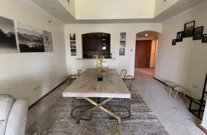 Apartment - 1 Bedroom - 2 Bathrooms for rent in West Porto Drive - Porto Arabia - The Pearl Island - Doha