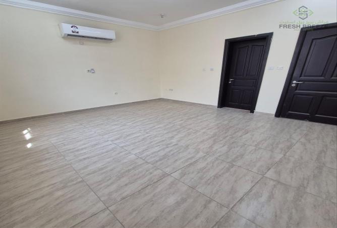 905056 - Property Main Image