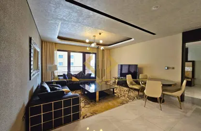 Apartment - 1 Bedroom - 2 Bathrooms for rent in West Porto Drive - Porto Arabia - The Pearl Island - Doha