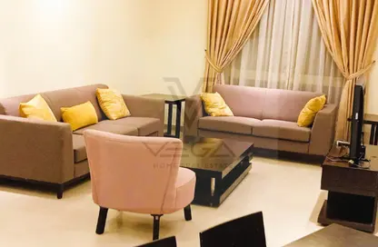 شقة - 3 غرف نوم - 4 حمامات للايجار في شارع الزبير بكار - السد - الدوحة