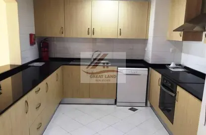 Apartment - 1 Bedroom - 2 Bathrooms for rent in Tower 13 - Porto Arabia - The Pearl Island - Doha