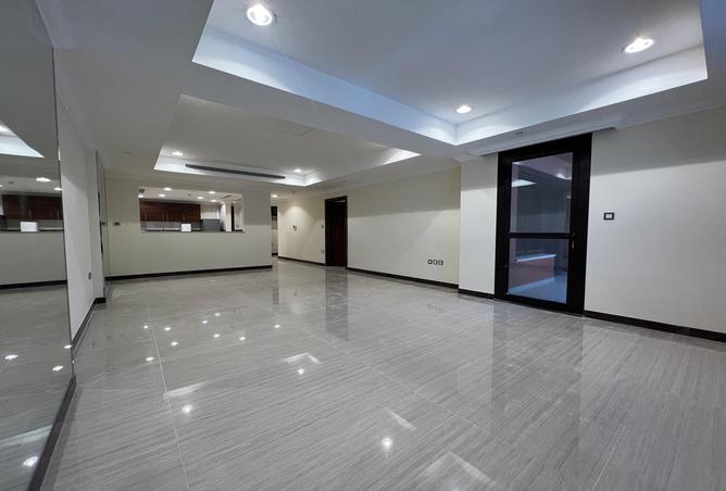 937569 - Property Image 2
