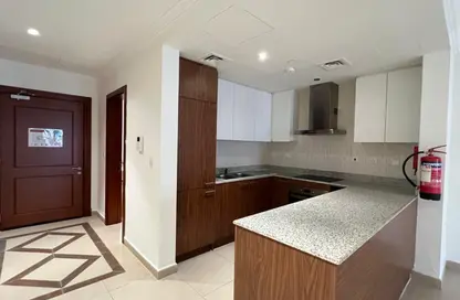 Apartment - Studio - 1 Bathroom for rent in West Porto Drive - Porto Arabia - The Pearl Island - Doha