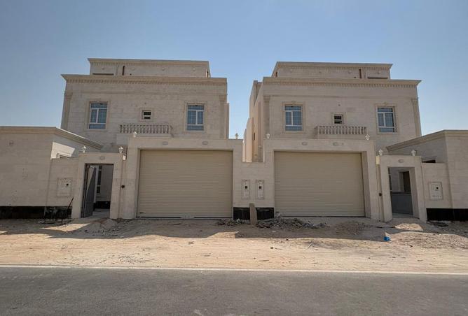 976193 - Property Image 2