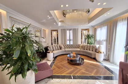 Apartment - 3 Bedrooms - 3 Bathrooms for sale in Qanat Quartier - The Pearl Island - Doha