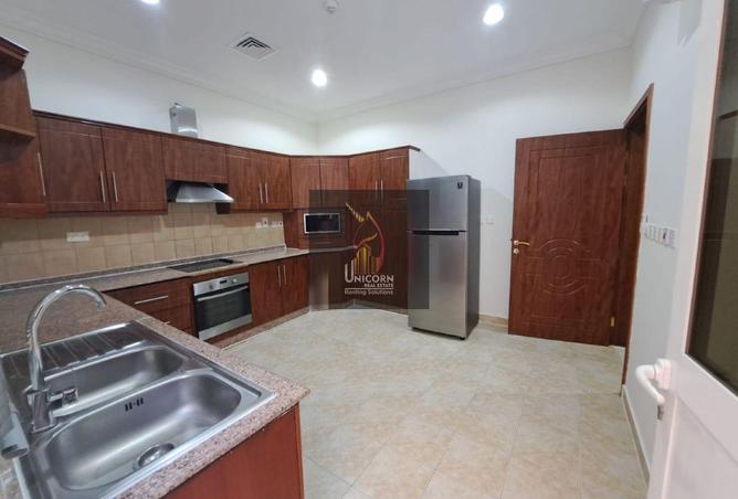 965874 - Property Image 2