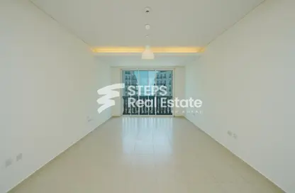 Apartment - 2 Bedrooms - 3 Bathrooms for sale in Viva Central - Viva Bahriyah - The Pearl Island - Doha