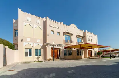 فيلا - 4 غرف نوم - 6 حمامات للايجار في فلل واست باي لاغون - وست باي لاجون - بحيرة وست لاجون - الدوحة فيلا - 4 غرف نوم - 6 حمامات للايجار في فلل واست باي لاغون - وست باي لاجون - بحيرة وست لاجون - الدوحة