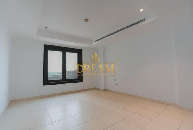 878651 - Property Image 3