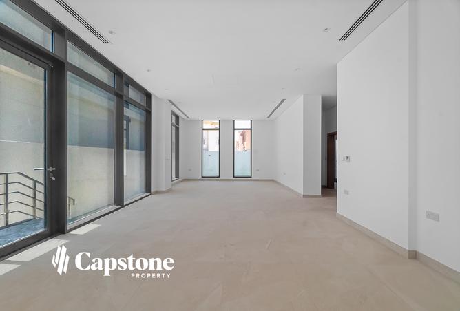 975549 - Property Main Image