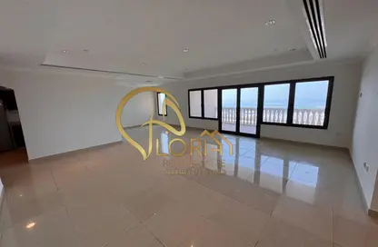 Apartment - 2 Bedrooms - 3 Bathrooms for rent in East Porto Drive - Porto Arabia - The Pearl Island - Doha