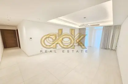 Apartment - 2 Bedrooms - 3 Bathrooms for sale in Gewan Island - The Pearl Island - Doha
