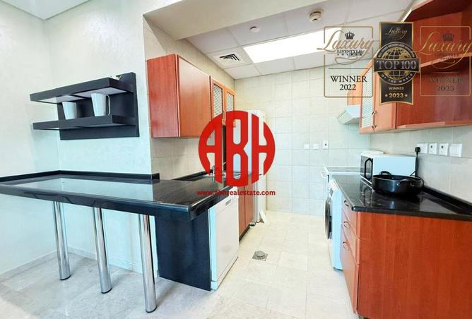 1004922 - Property Image 2