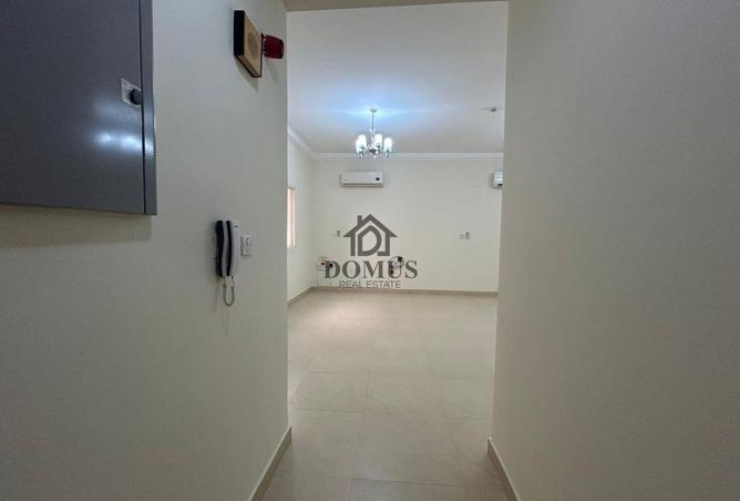 932091 - Property Image 3