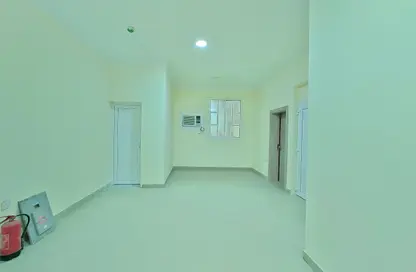 Apartment - 2 Bedrooms - 2 Bathrooms for rent in Anas Street - Fereej Bin Mahmoud North - Fereej Bin Mahmoud - Doha