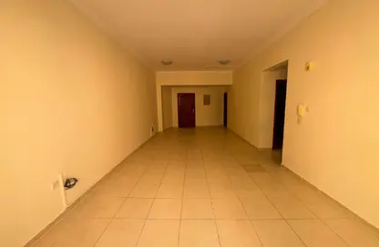 Apartment - 2 Bedrooms - 2 Bathrooms for rent in Al Muntazah Street - Al Muntazah - Doha