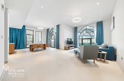 Apartment - 2 Bedrooms - 4 Bathrooms for rent in La Plage Centrale - La Plage - The Pearl Island - Doha