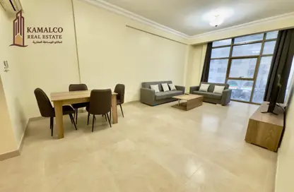 Apartment - 2 Bedrooms - 3 Bathrooms for rent in Umm Ghuwalina - Umm Ghuwailina - Doha