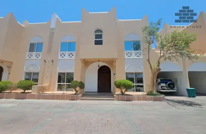Villa - 4 Bedrooms - 4 Bathrooms for rent in Old Airport Road - Old Airport Road - Doha