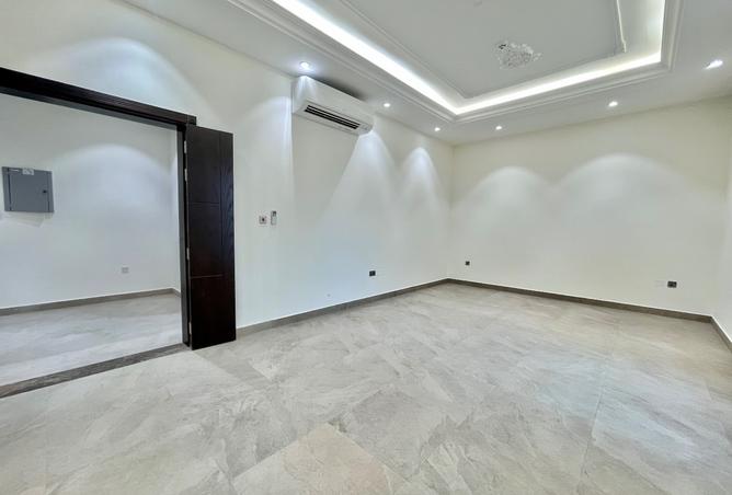 932534 - Property Main Image