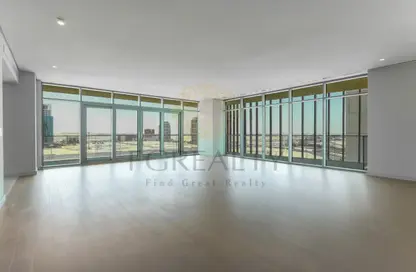 Apartment - 2 Bedrooms - 3 Bathrooms for sale in Seef Lusail Tower 1 - Seef Lusail - Lusail City - Lusail