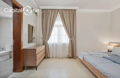 Apartment - 1 Bedroom - 1 Bathroom for rent in Banks street - Musheireb - Doha