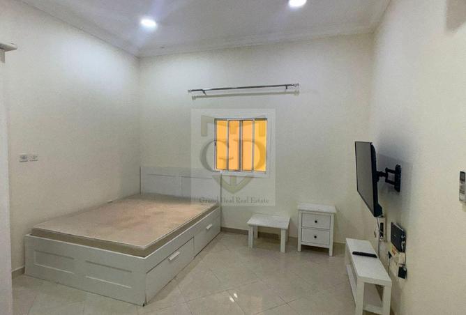 987773 - Property Main Image