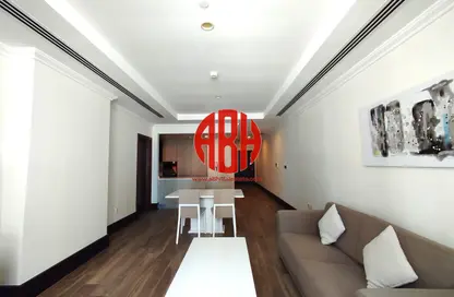 Apartment - 1 Bedroom - 2 Bathrooms for rent in Viva West - Viva Bahriyah - The Pearl Island - Doha